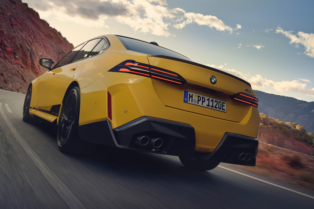 BMW M Performance G90 / G99 M5 Carbon Rear Diffuser Set | 51755A854A5