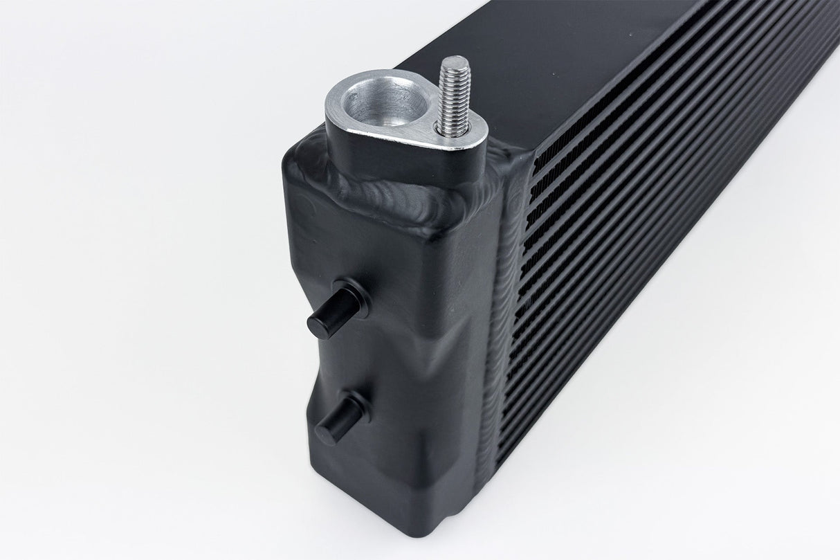 CSF F1X M5/M6 (S63), F9X M5/M8 (S63), G9X M5 (S68) High-Performance Engine Oil Cooler