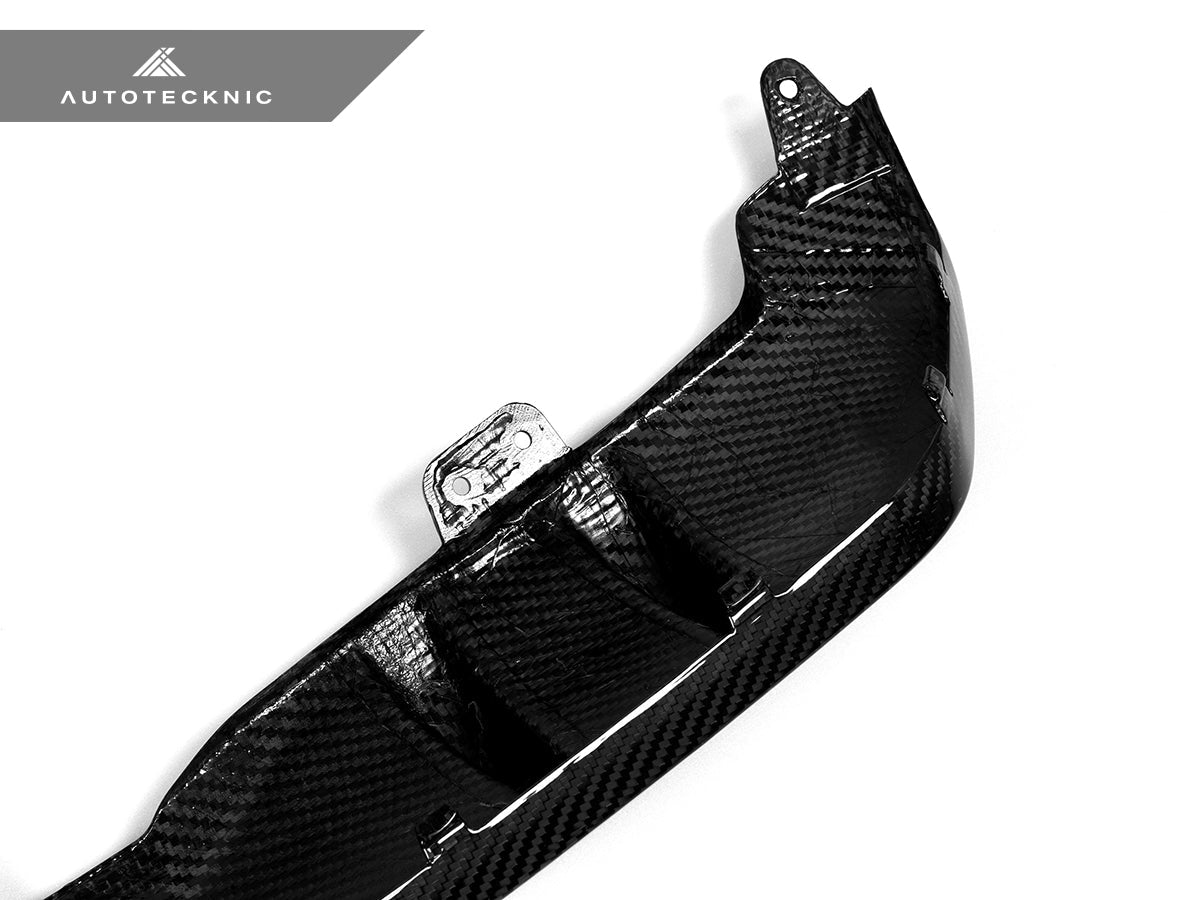 Autotecknic Dry Carbon Performante Rear Diffuser - G05 X5