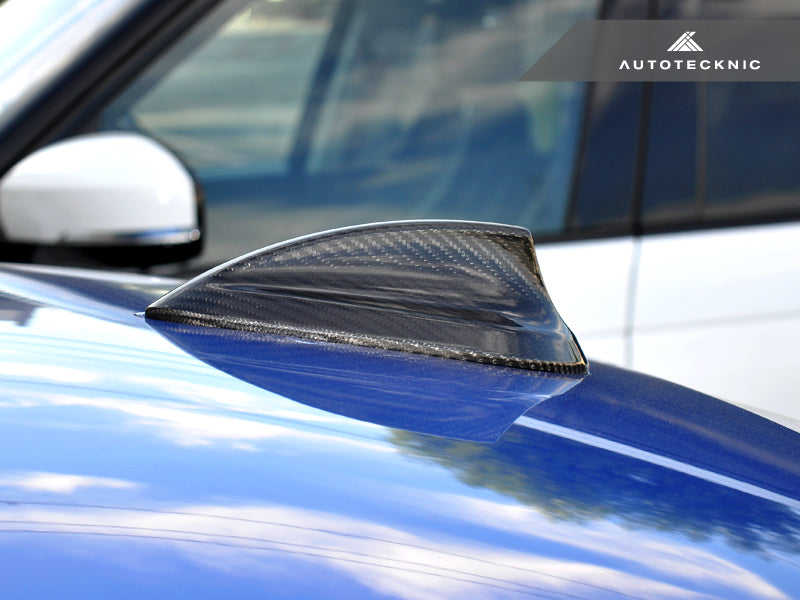 Autotecknic Dry Carbon Roof Antenna Cover - BMW F80 M3 F82 M4